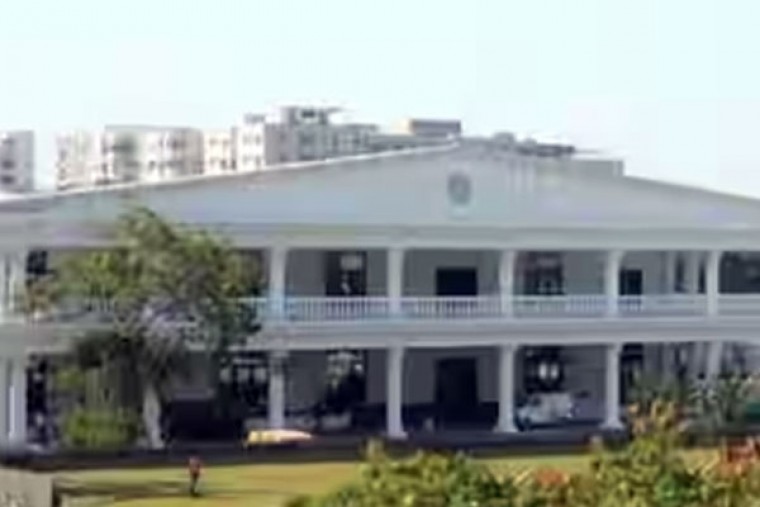 Iron fencing in front of Telangana CM's official residence demolished