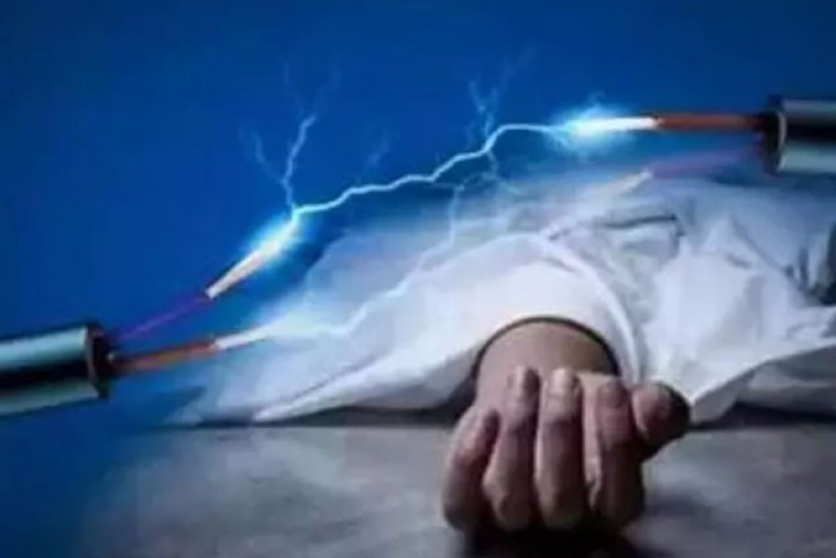 Three of a family die of electrocution in Telangana