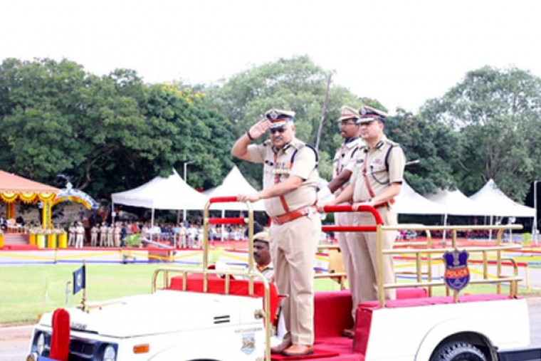 Challenges of cybercrimes, narcotics to continue, says Telangana's outgoing DGP