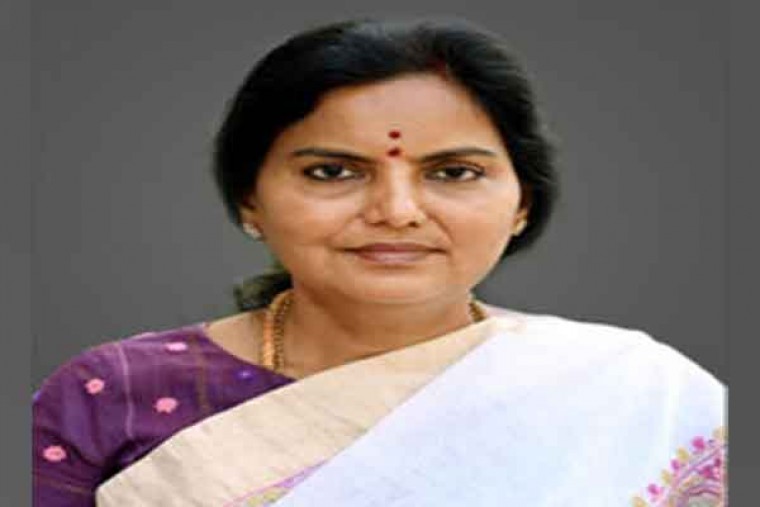 Telangana Chief Secretary orders surveillance at Hyderabad airports in view of polls