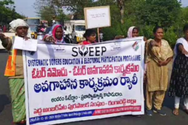 525 candidates remain in fray for 17 LS seats in Telangana