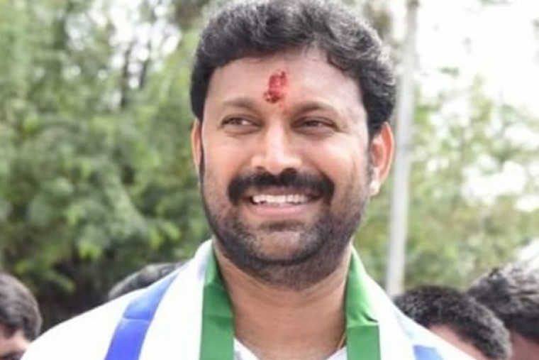 Setback to Kadapa MP in Vivekananda Reddy murder case