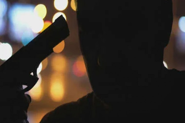 Telangana cop shoots himself dead after wife's suicide