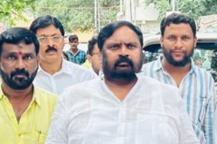 Jubilee Hills bypolls: Cong in-charge Meenakshi Natarajan intervenes to pacify ex-MP