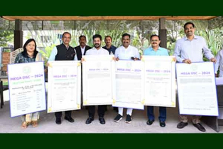 Telangana issues notification for recruitment of 11,062 teachers