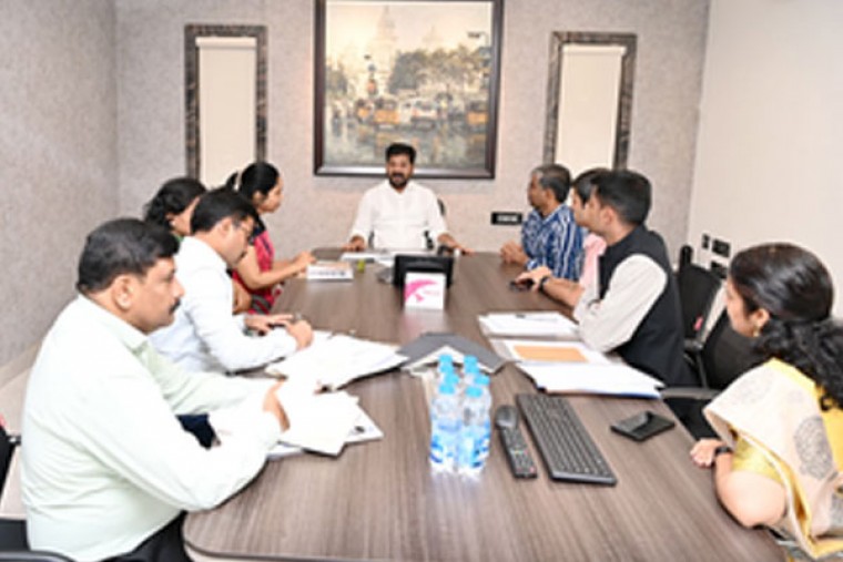 Telangana CM registers details under caste survey