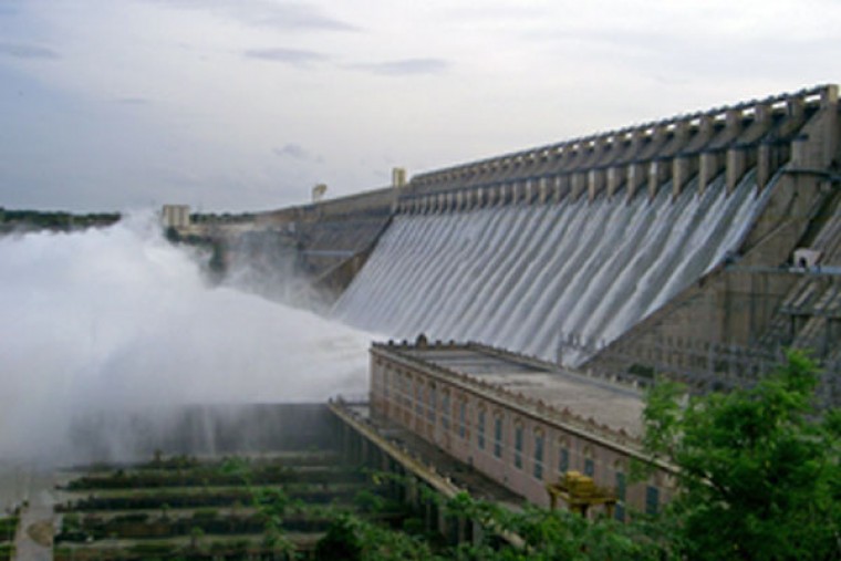 Telangana urges KRMB to stop Andhra from 'illegally' drawing water