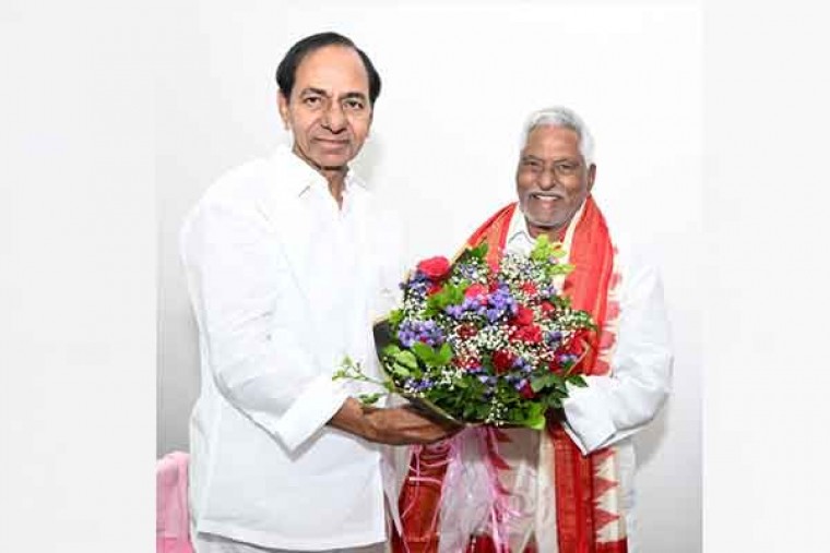 Telangana Twist: Jeevan Reddy Meets KCR, Big Political Move Ahead?