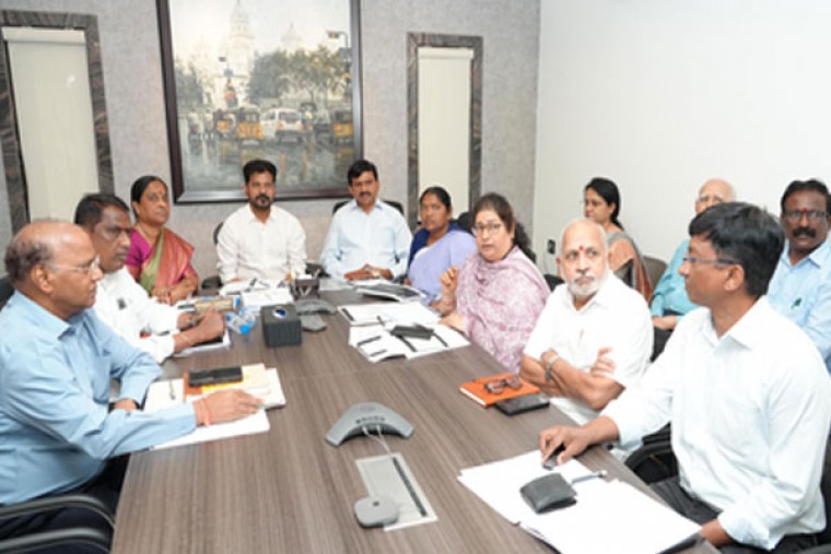 Master plan to be prepared for development of Telanganas two major temples