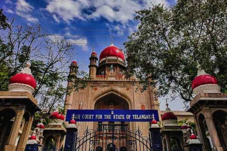 SHO appears before Telangana HC for not registering FIR