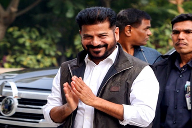 Telangana Plans Breakfast and Lunch for All Govt Schools