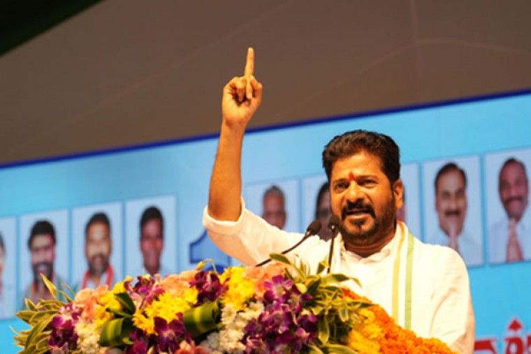 Revanth Reddy urges Chandrababu Naidu not to obstruct Telangana's irrigation projects