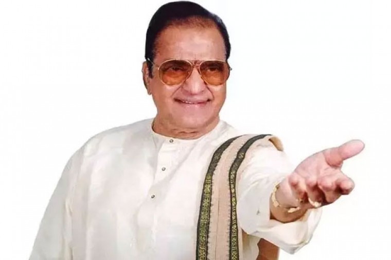 Tollywood Stars, Family Pay Tributes to NTR on 28th Death Anniversary