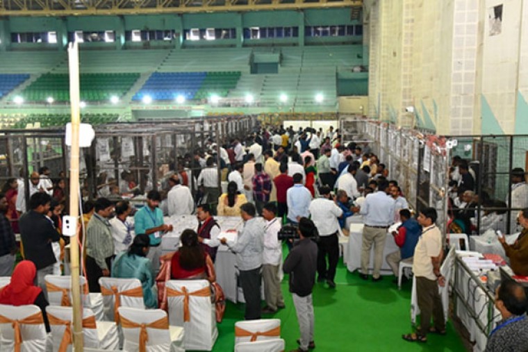 Congress takes early lead in Jubilee Hills byelection