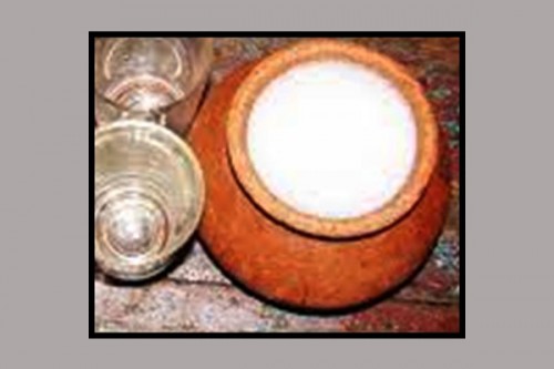 One dead, 17 taken ill after consuming adulterated toddy in Hyderabad