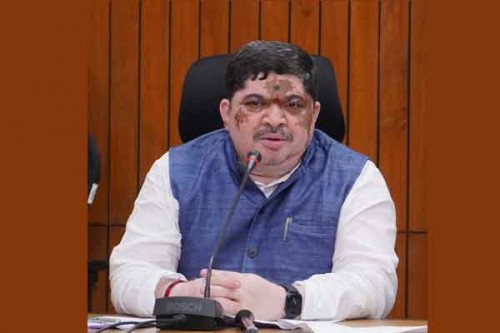 Telangana transport minister appeals to RTC employees to withdraw strike call