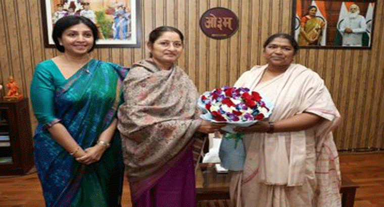 నిర్భయ నిధి కింద ములుగు జిల్లా ఎంపిక .... కేంద్రమంత్రికి సీతక్క ధన్యవాదాలు