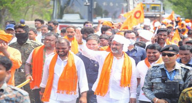 కొండగట్టుకు బండి సంజయ్ 'అంజన్న ఆశీర్వాద యాత్ర'
