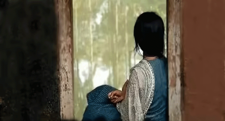 సొంత పెదనాన్న వేధింపులు.. సారీ మమ్మీ బతకలేను అంటూ బాలిక నోట్