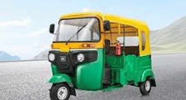 ఆటోలో తీసుకెళ్లి.. 17 ఏళ్ల బాలికపై సామూహిక అత్యాచారం