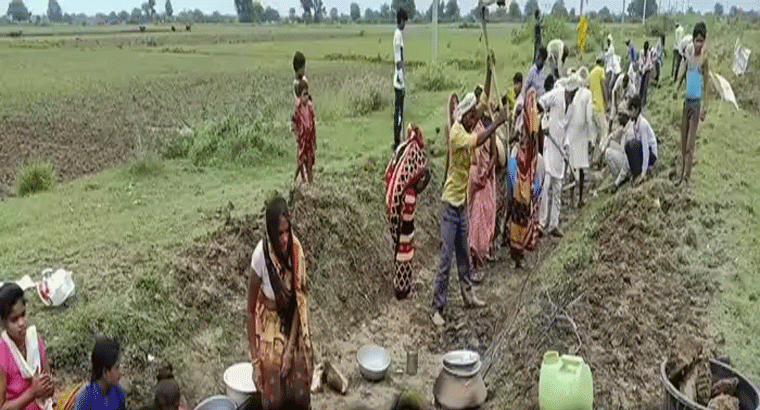 ఆఫ్‌లైన్‌లోనూ ఉపాధి హామీ కూలీల హాజరు