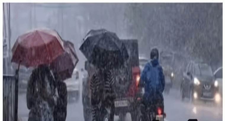 తెలంగాణలో భారీ నుంచి అతి భారీ వర్షాలు: ఐఎండీ