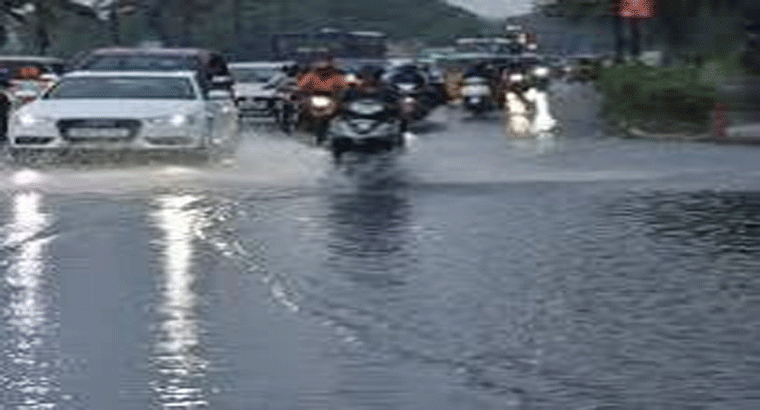 తెలంగాణకు రెడ్‌ అలర్ట్‌.. మూడు రోజులు కుండపోత వానలు