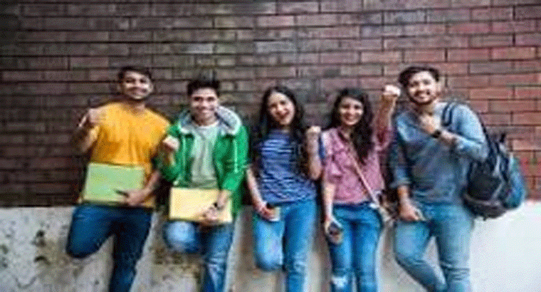 విద్యార్థులకు శుభవార్త,,,రూ.25 వేల వరకు స్కాలర్‌షిప్ పొందే అవకాశం