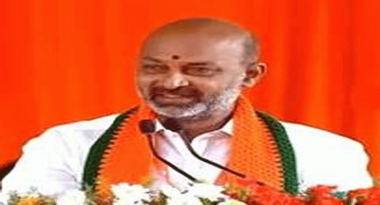  ‘పాతబస్తీలోని గల్లీ గల్లీకి ఆలయాలు నిర్మిస్తాం’..కేంద్ర మంత్రి బండి సంజయ్