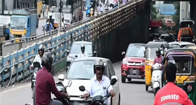 రాంగ్ సైడ్ డ్రైవింగ్ చేస్తున్నారా..? క్షణాల్లో చలానా ఇలా