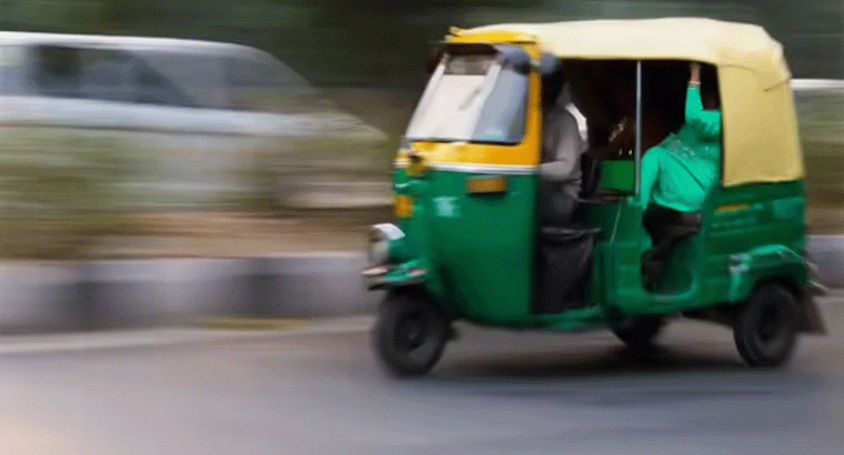 వికారబాద్ జిల్లాలో ఆటో డ్రైవర్ అరాచకం.. 10 మంది అమ్మాయిలపై అత్యాచారం