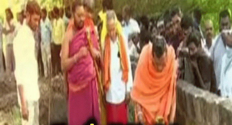 గోదావరి నది ఒడ్డున తవ్వకాలు.. బయటపడ్డ సింహవాహిని దుర్గాదేవి విగ్రహం