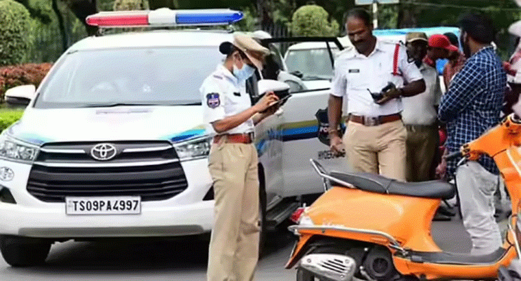 లైసెన్స్ లేకుండా దొరికితే బండి సీజ్,,,ట్రాఫిక్ పోలీసుల హెచ్చరికలు