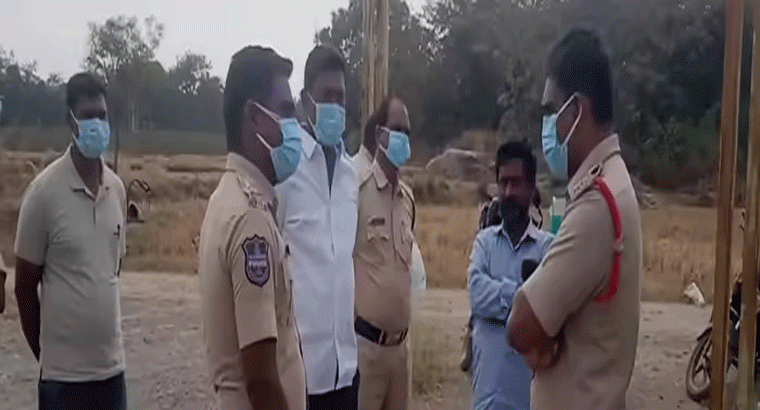 ఎన్నికల హామీ నిలబెట్టుకున్న ఇద్దరు సర్పంచ్‌లు.. కేసు నమోదు చేసిన పోలీసులు