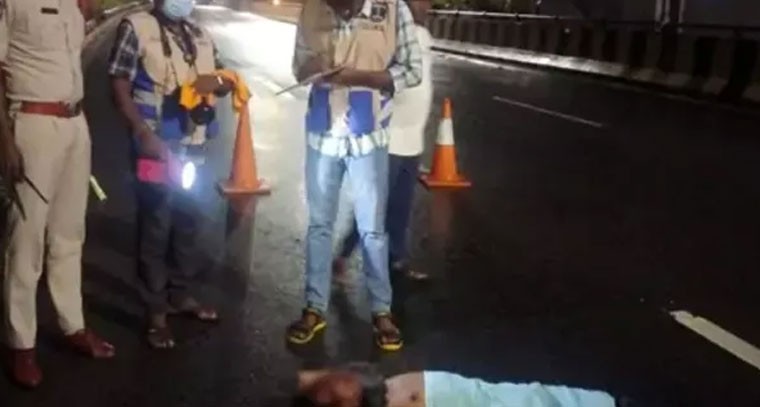 రోడ్డు ప్రమాదంలో ఒకరు మృతి