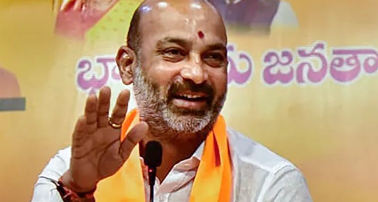 భారతీయ మధ్యతరగతి బంగారు భవిష్యత్తు.. 12 లక్షల వరకు పన్ను మినహాయింపు

