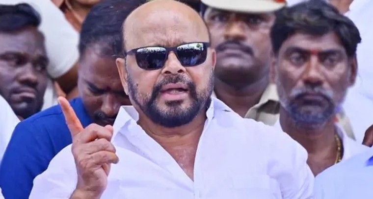 హైదరాబాద్‌లో కాంగ్రెస్ క్రమశిక్షణా కమిటీ సమావేశం.. వరంగల్ ఇష్యూపై కొండా మురళి వివరణ

