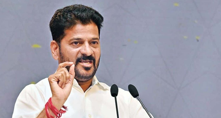 సరికొత్త శోభతో గోదావరి పుష్కరాలు.. శాశ్వత ఏర్పాట్లతో దక్షణ కుంభమేళా: రేవంత్ రెడ్డి

