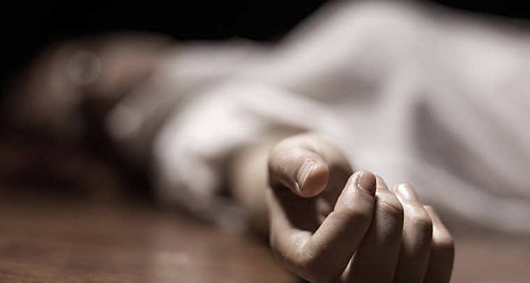 ఆర్థిక ఒత్తిడిలో ఓ కుటుంబం దుర్మార్గం.. మెదక్‌లో విషాద ఘటన..!

