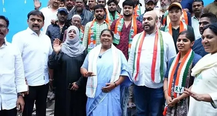 ఉపఎన్నిక వేళ బీఆర్‌ఎస్‌కు భారీ ఎదురుదెబ్బ.. 200 మంది అనుచరులతో కాంగ్రెస్‌ గూటికి జూబ్లీహిల్స్ కీలక నేత

