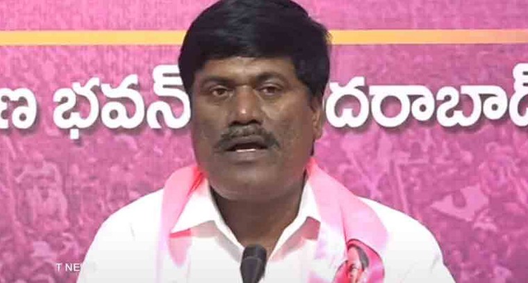 తెలంగాణలో భారీ వర్షాలు.. వ్యవసాయ సంక్షోభం మధ్య రేవంత్ సర్కార్ నిర్లక్ష్యం.. బీఆర్ఎస్ నేత ఆగ్రహం

