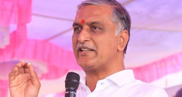 గురుకుల పాఠశాలల్లో విద్యార్థులకు అస్వస్థత.. హరీశ్‌రావు ఆగ్రహం, సీఎంపై విమర్శలు

