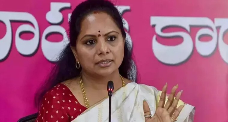 బిఆర్ఎస్ అంతర్గత విభేదాలపై కవిత కీలక వ్యాఖ్యలు..!

