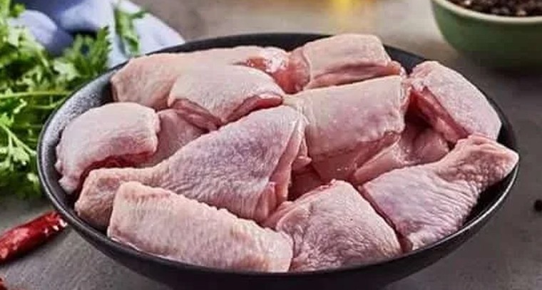 మాంసం ధరలు.. జిల్లాల వారీగా చికెన్, మటన్ ధరల్లో వ్యత్యాసం.. ప్రజలపై భారం

