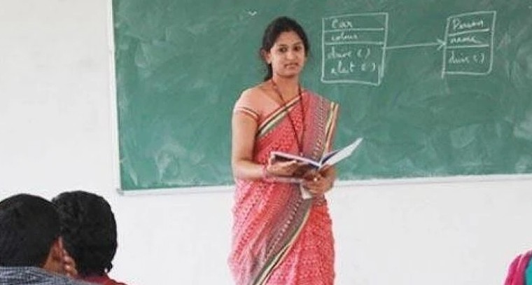 డ్వాక్రా మహిళలకు తెలంగాణ ప్రభుత్వం తీపి కబురు!

