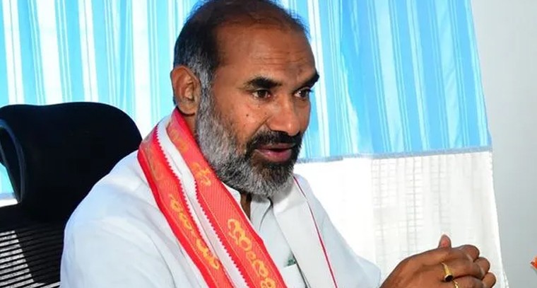 తెలంగాణ బంధం తెగిపోయింది..  బీఆర్ఎస్‌పై ఆది శ్రీనివాస్ సంచలన విమర్శలు

