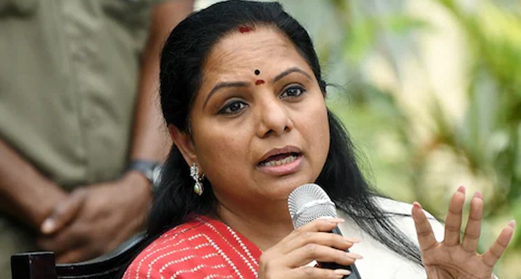 కాళేశ్వరం అవినీతి, పాల సరఫరా అక్రమాలపై ఎమ్మెల్సీ కవిత సంచలన వ్యాఖ్యలు

