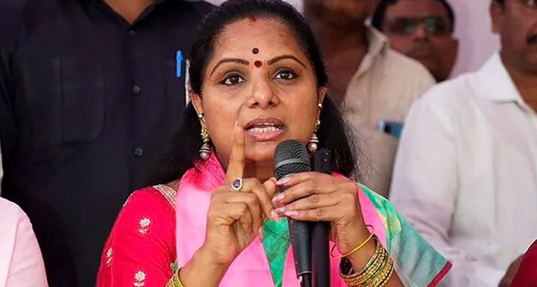 కవిత రాజీనామా.. ఎమ్మెల్సీ పదవి పెండింగ్‌లో.. స్థానిక ఎన్నికలు ఆలస్యమా?

