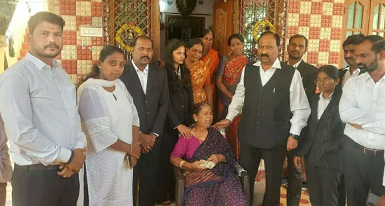 న్యాయవాది స్వప్న దారుణ హత్య: న్యాయవాదుల భద్రతపై ఆందోళన