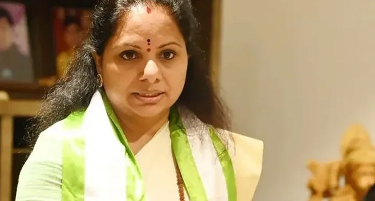 బీఆర్ఎస్‌లో హరీష్ రావుకు సపరేట్ గ్రూప్: కవిత